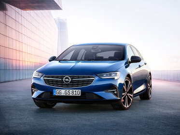 Opel INSIGNIA - 242437