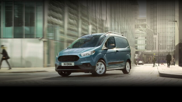 Ford TRANSIT COURIER 