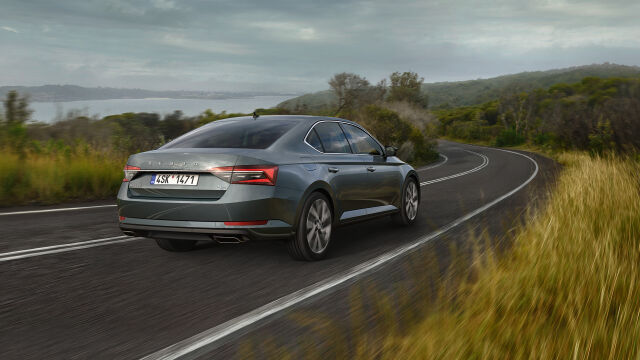 Škoda Superb