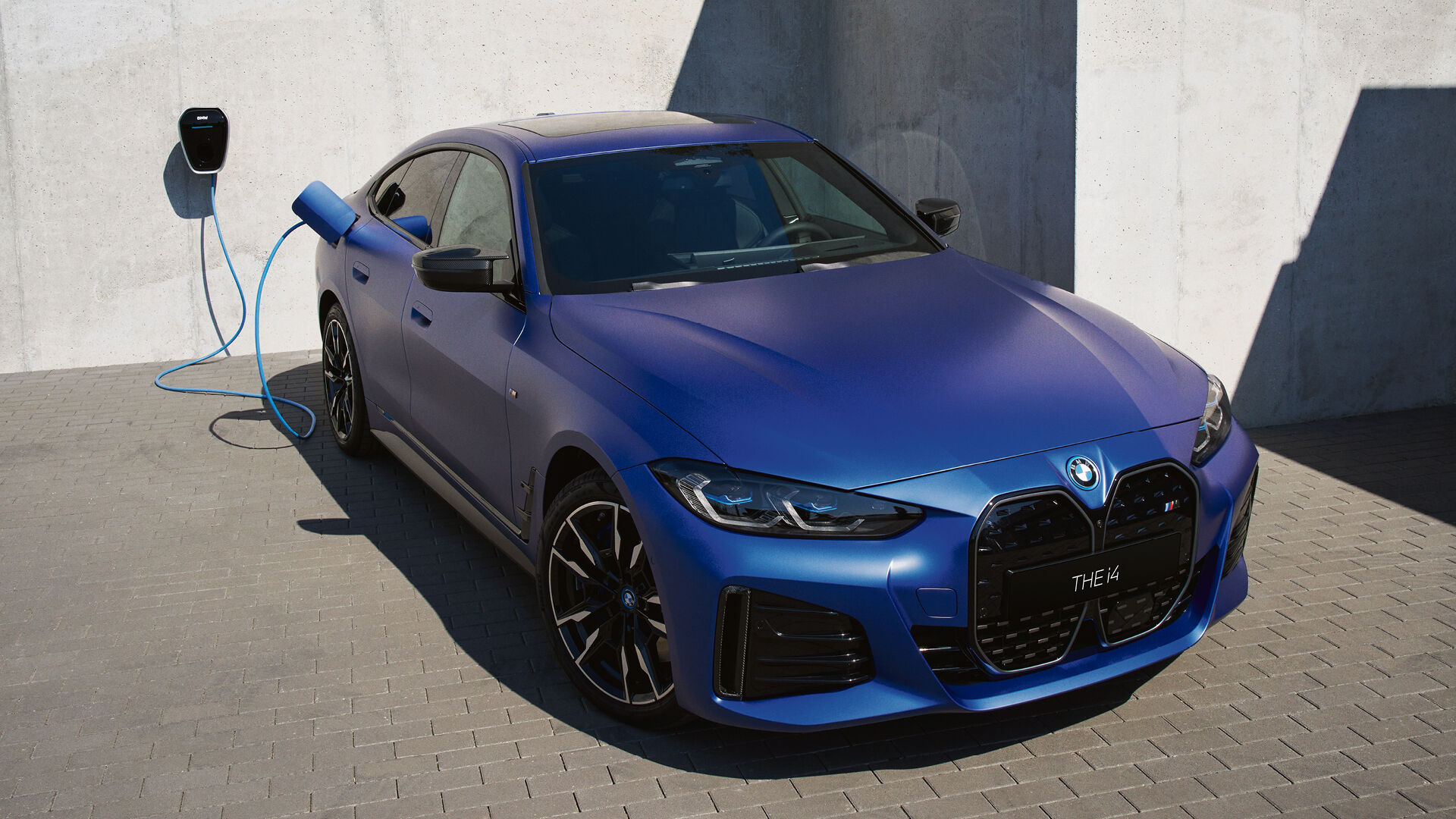 Täyssähköinen BMW i4 yksityisleasingillä alk. 599 €/kk.