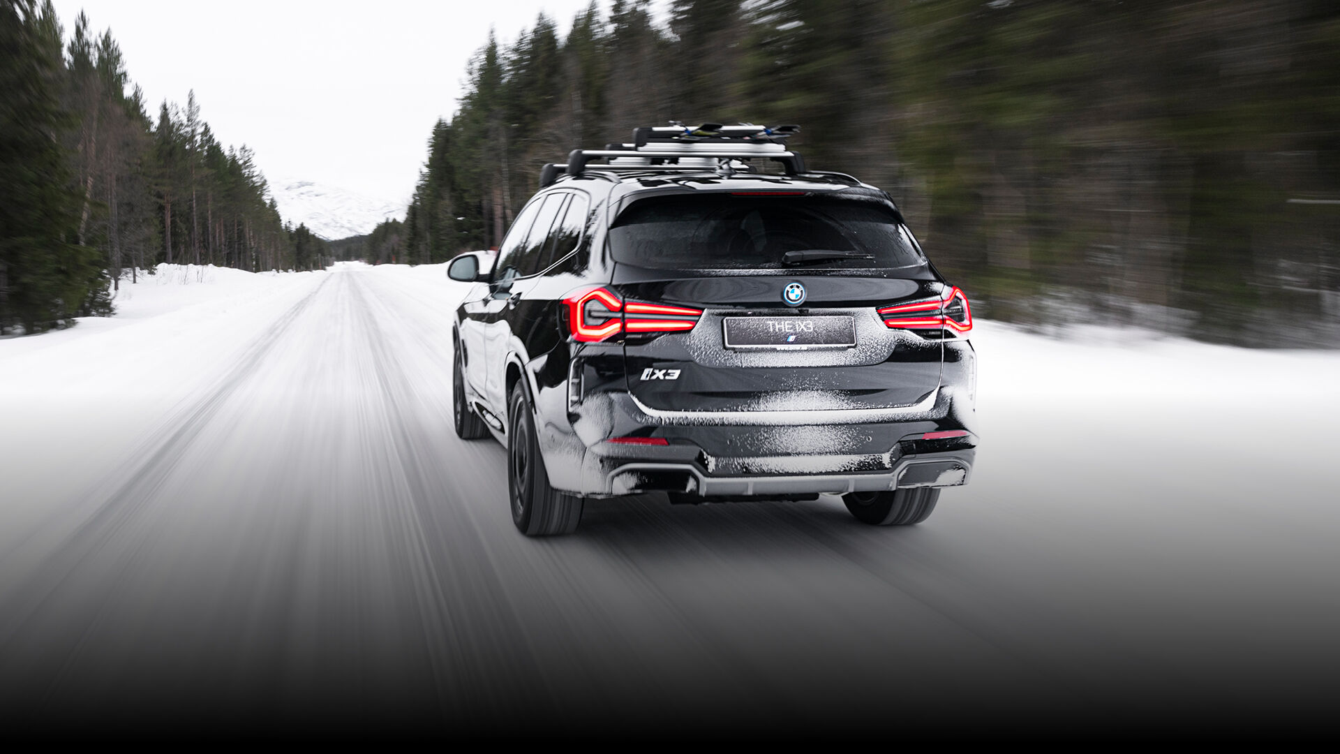 Koeaja uusi BMW ja voita turvallisen talviajon koulutus.