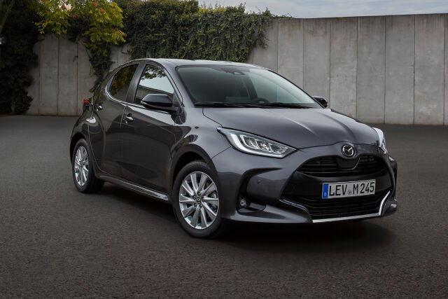 Täysin uusi Mazda2 Hybrid-tekniikalla!