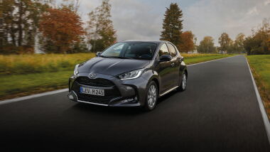 Uusi Mazda2 edullisella kuukausierällä alk. 198 €/kk