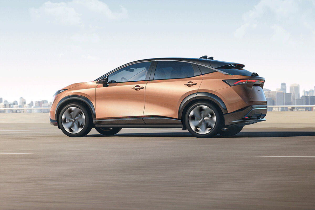 Nissan ARIYA -mallistoon rahoitustarjous ja kolmen vuoden huoltosopimus veloituksetta