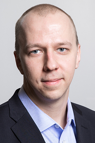 Yritysmyyntiassistentti Aleksi Tossavainen