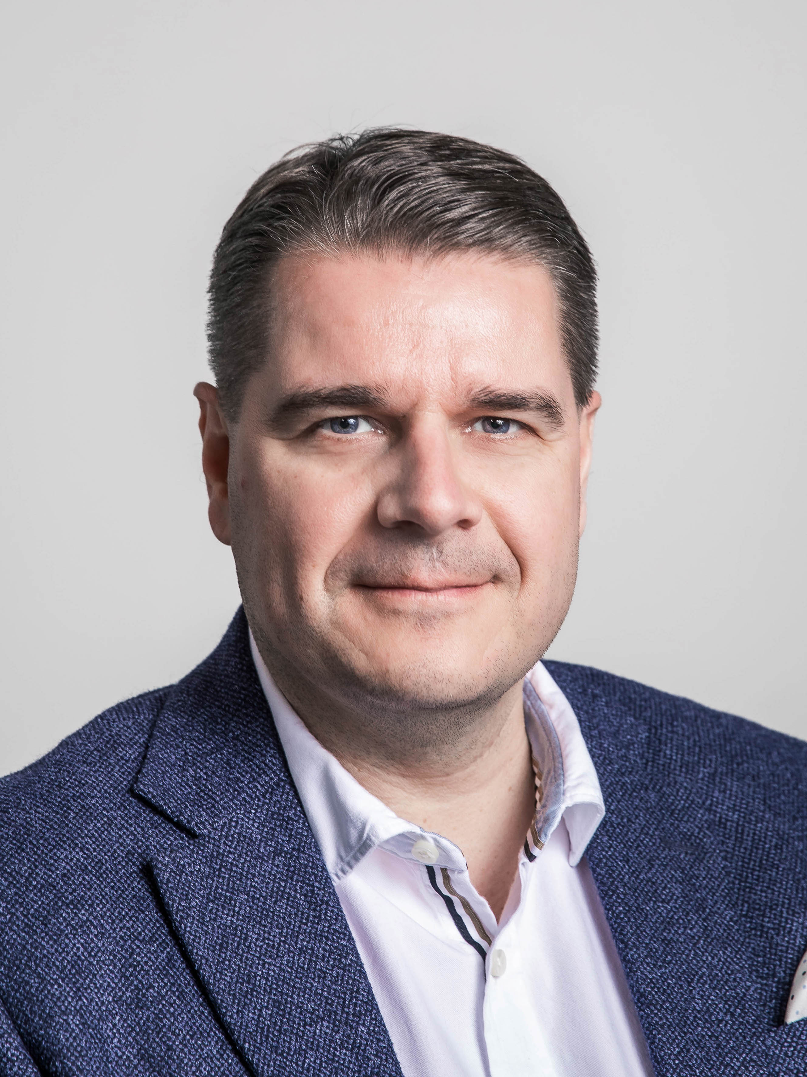 Liiketoimintajohtaja, Business Director  